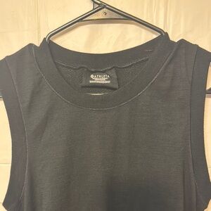 Athleta Gray Sleeveless Muscle Tee